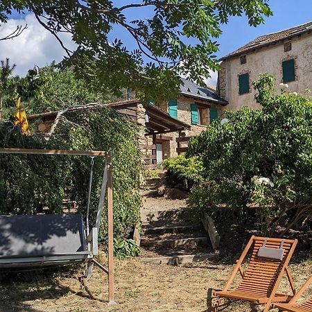 レ・ザングル La Ferme Des Astresヴィラ エクステリア 写真